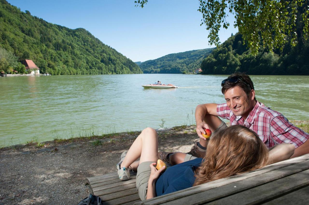 Gaestehaus Donautal Vichtenstein Bagian luar foto